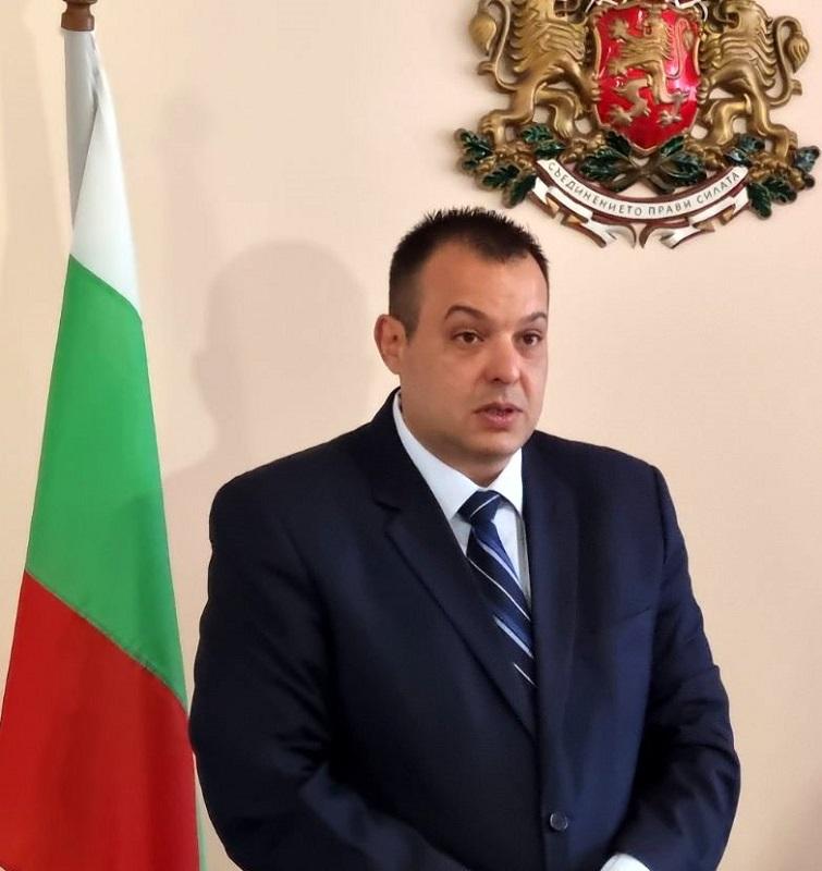 Velichkov 2022_.jpg